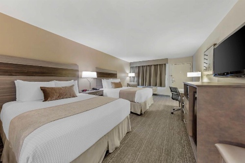 Best Western Plus Executive Inn image 19